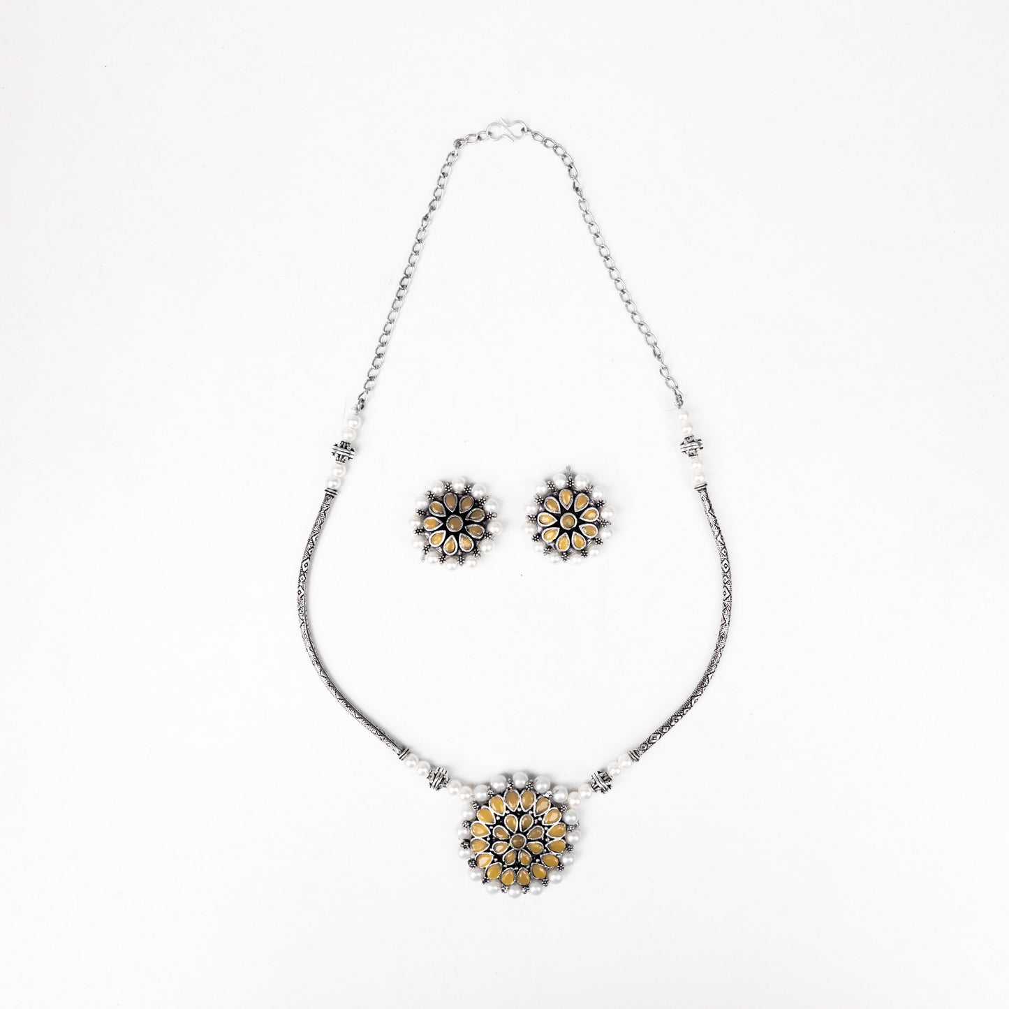Crystal bloom oxidised chain neckpiece (Yellow)