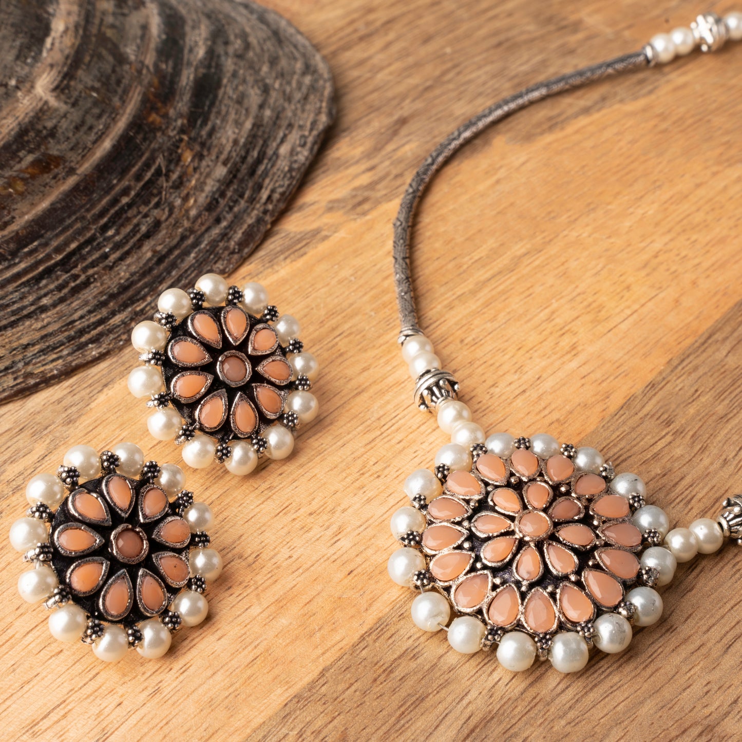 Crystal bloom oxidised chain neckpiece (Light Orange)