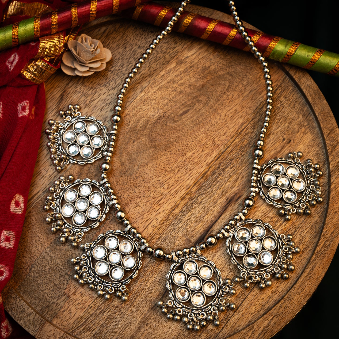Dazzle drape oxidised kamarband (Silver)