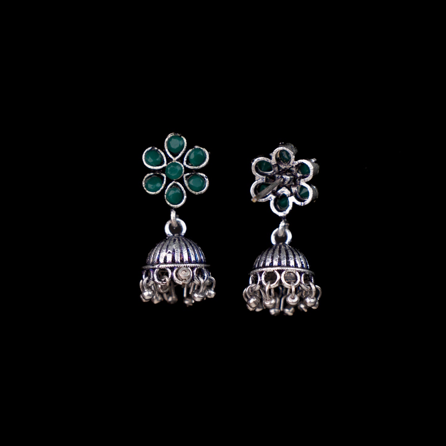 Floral flawlessness jhumki earrings (Green)