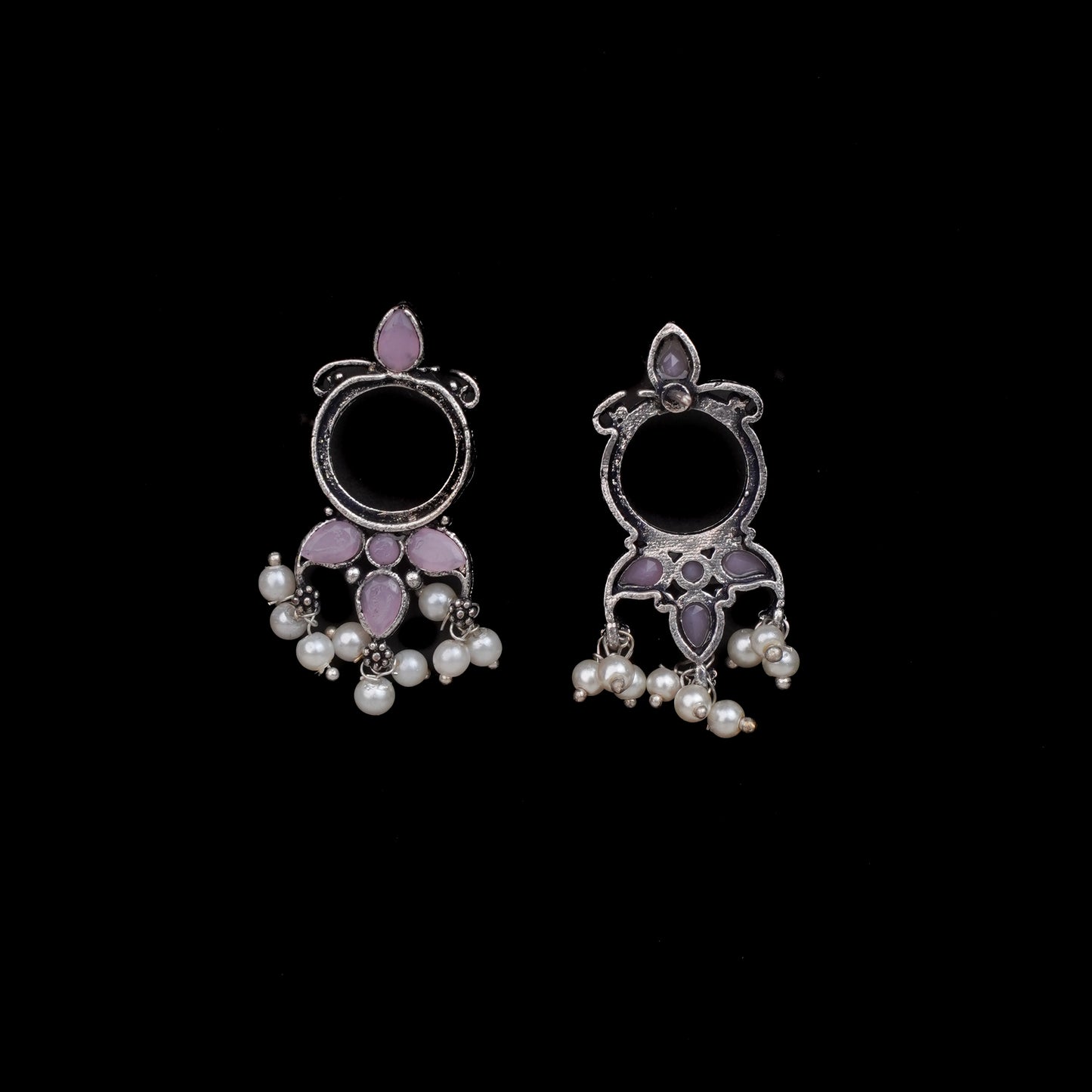 Loop dot stud earrings (Baby Pink)