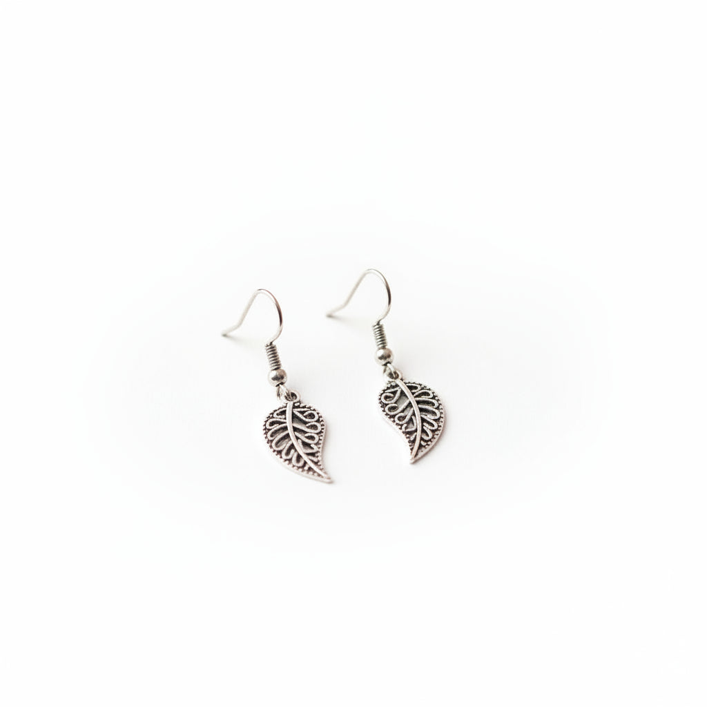 Silver Leaf Dangle Earring