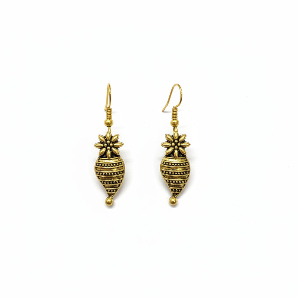 Bloom Charm Drop Earring