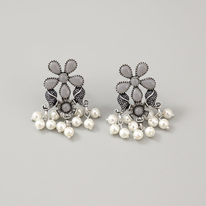 Floral Drop stud earrings (Grey)
