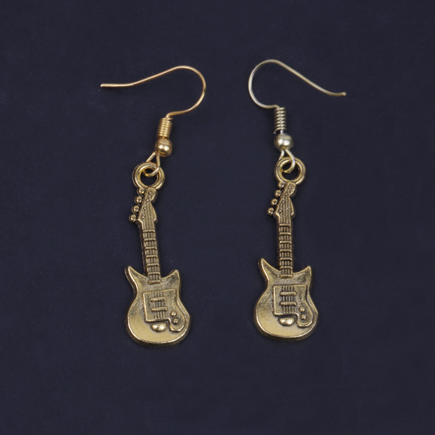 Strum chic dangler earrings