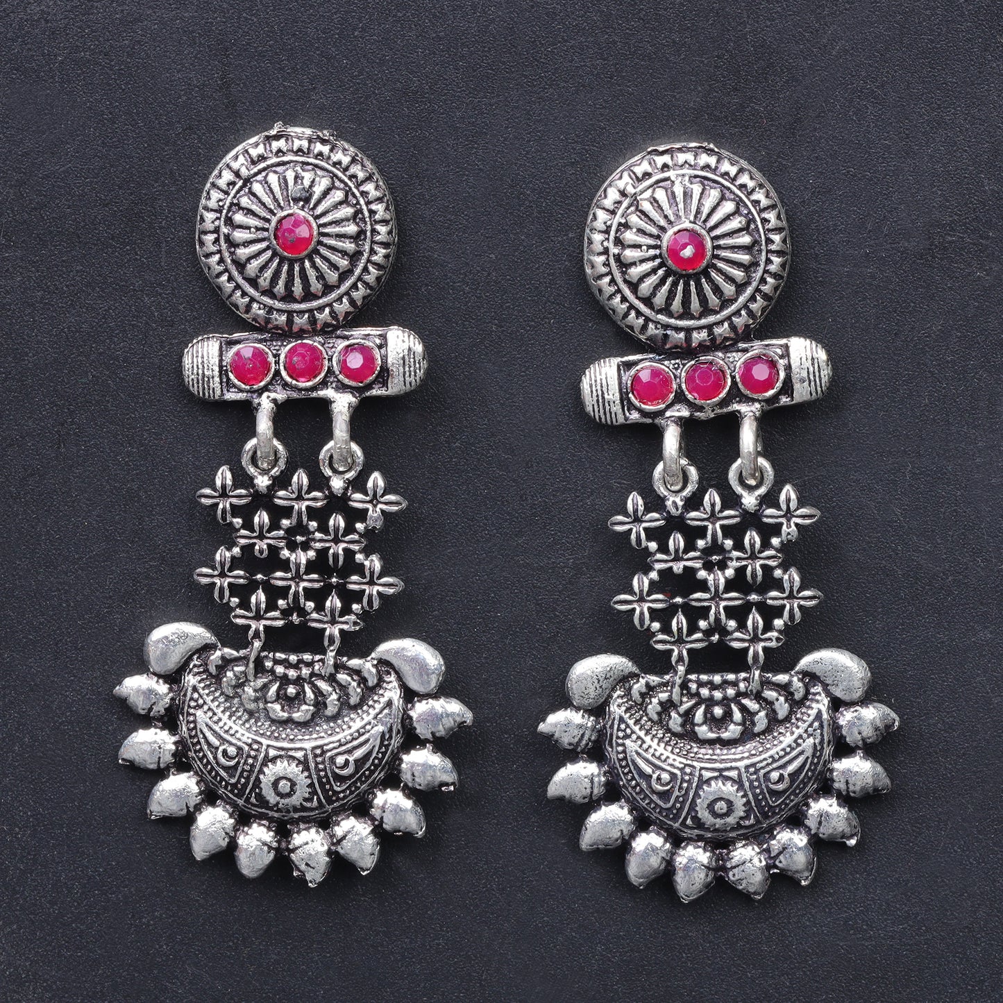 Enchanted Swing dangler earring (Red)