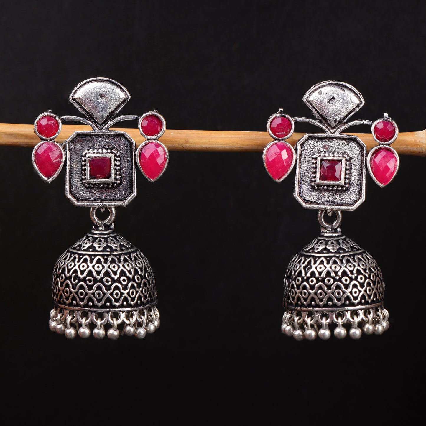 Gorgeous Geometry jhumka earring (Red)