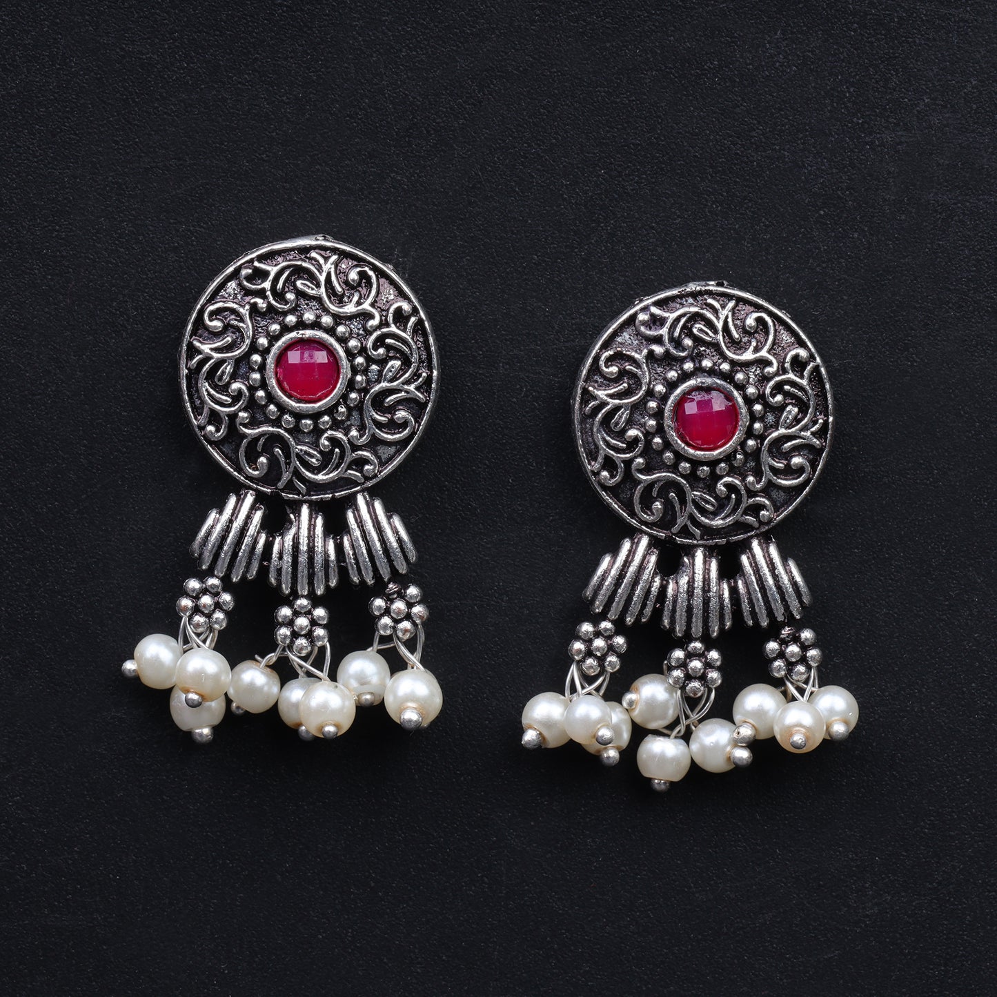 Button rays stud earring (Red)
