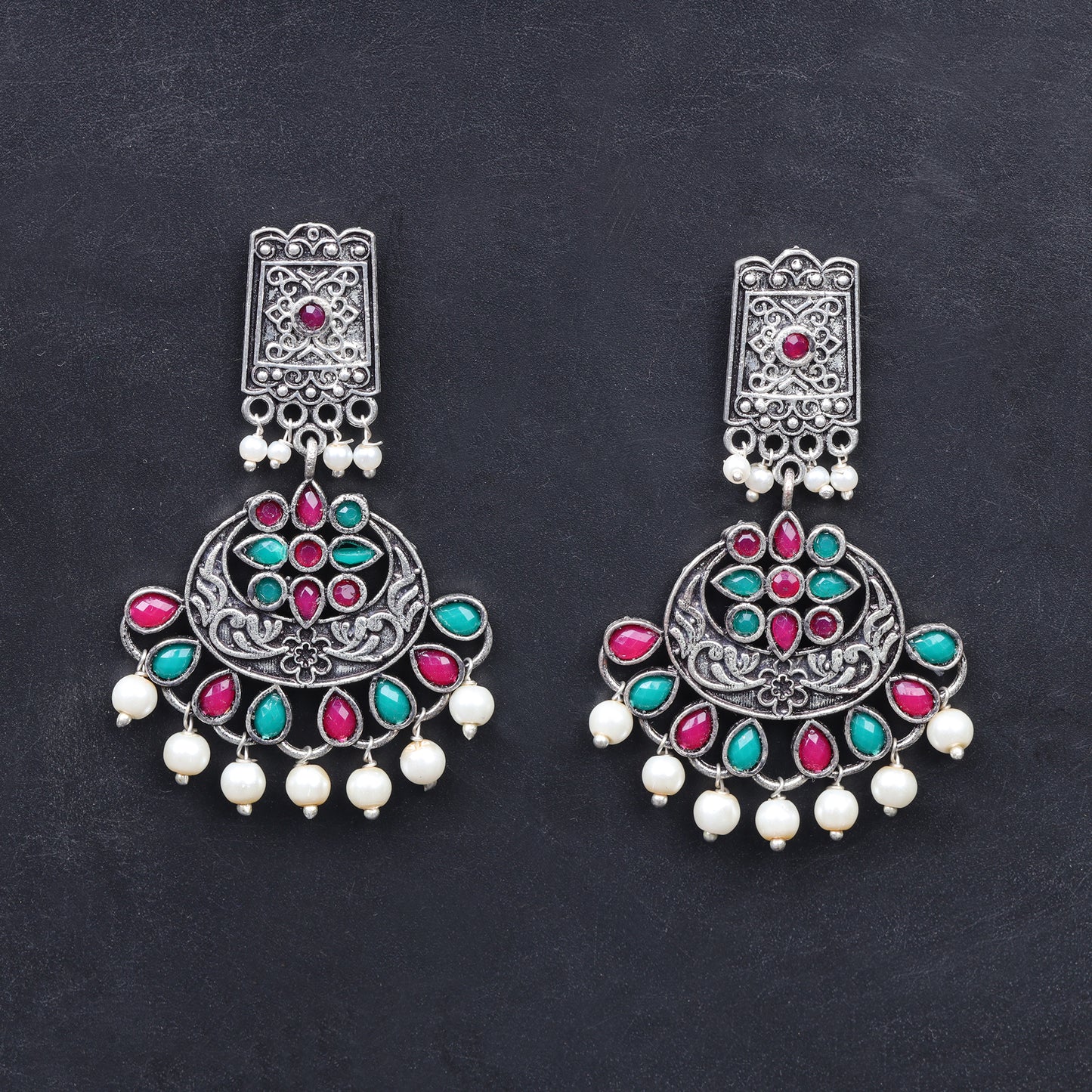 Charming Chandni Dangler earring (Multicolored)