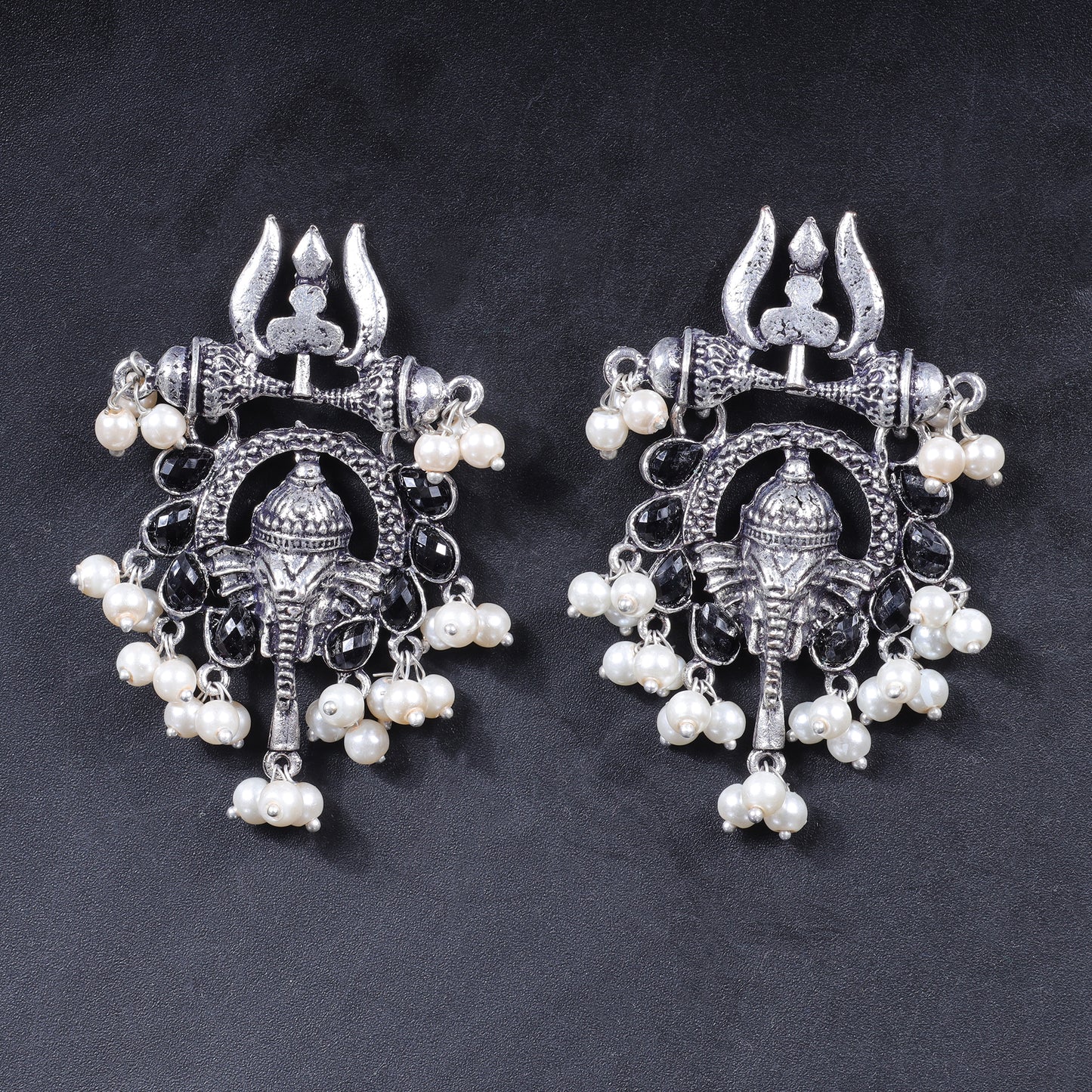 Sacred Sparkle pearl dangler earrings (Black)
