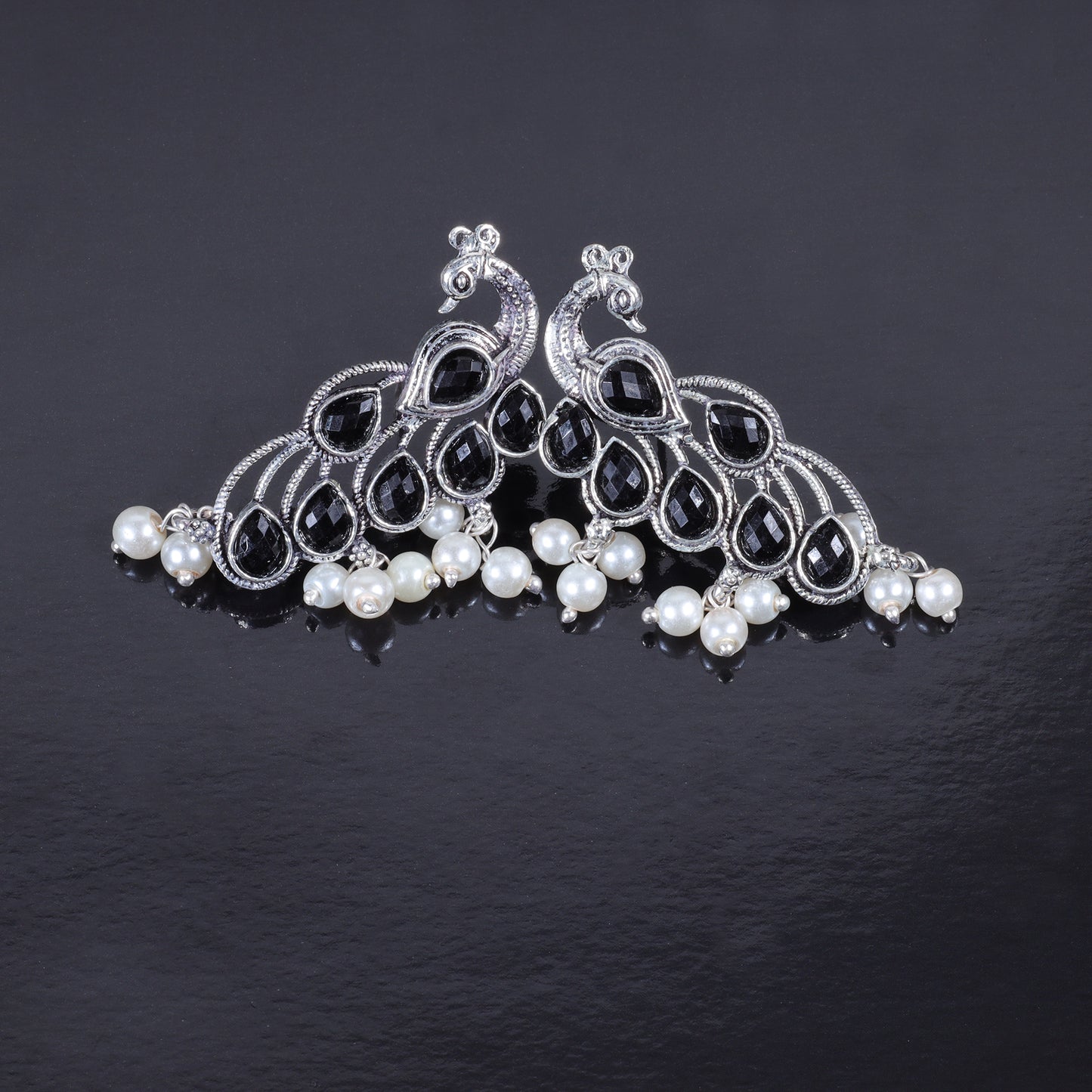 Mor vibrance pearl dangler earrings (Black)