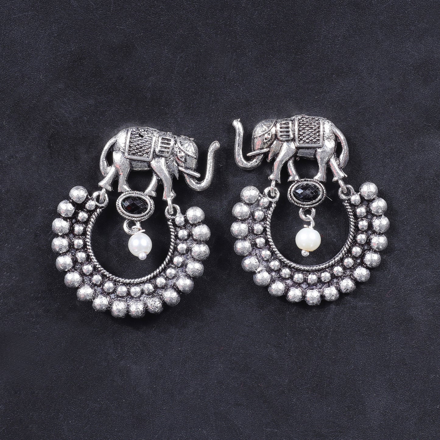 Elephant Arc dangler earrings (Black)