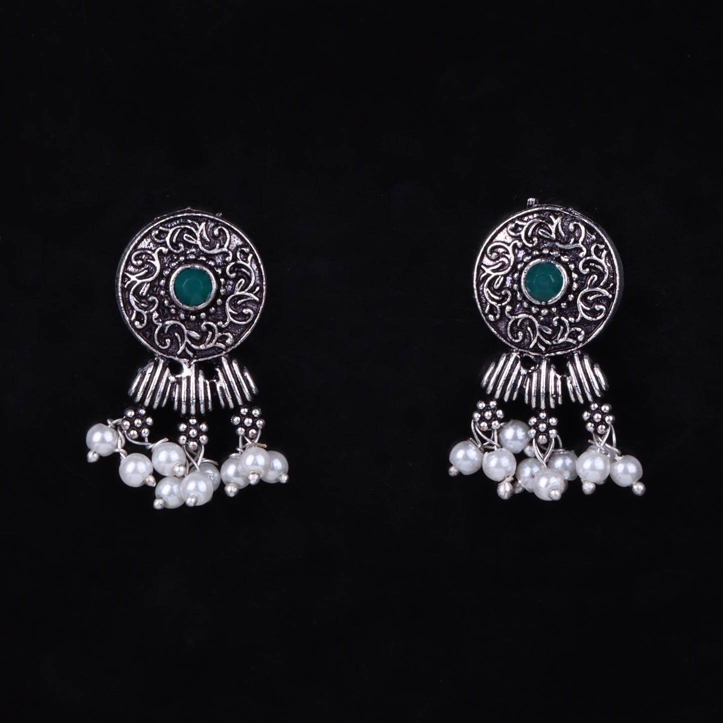 Button rays stud earring (Green)
