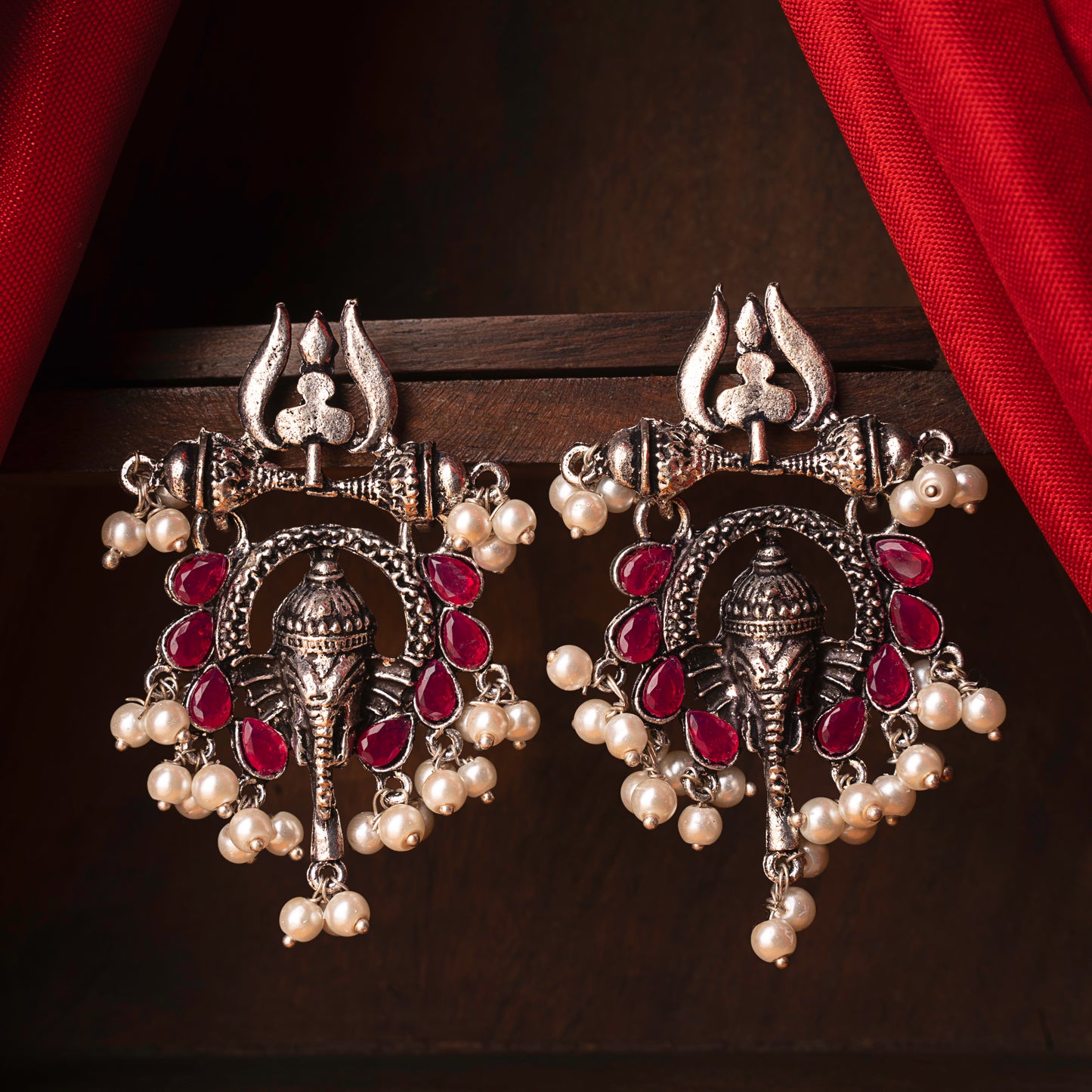 Sacred Sparkle pearl dangler earrings (Red)