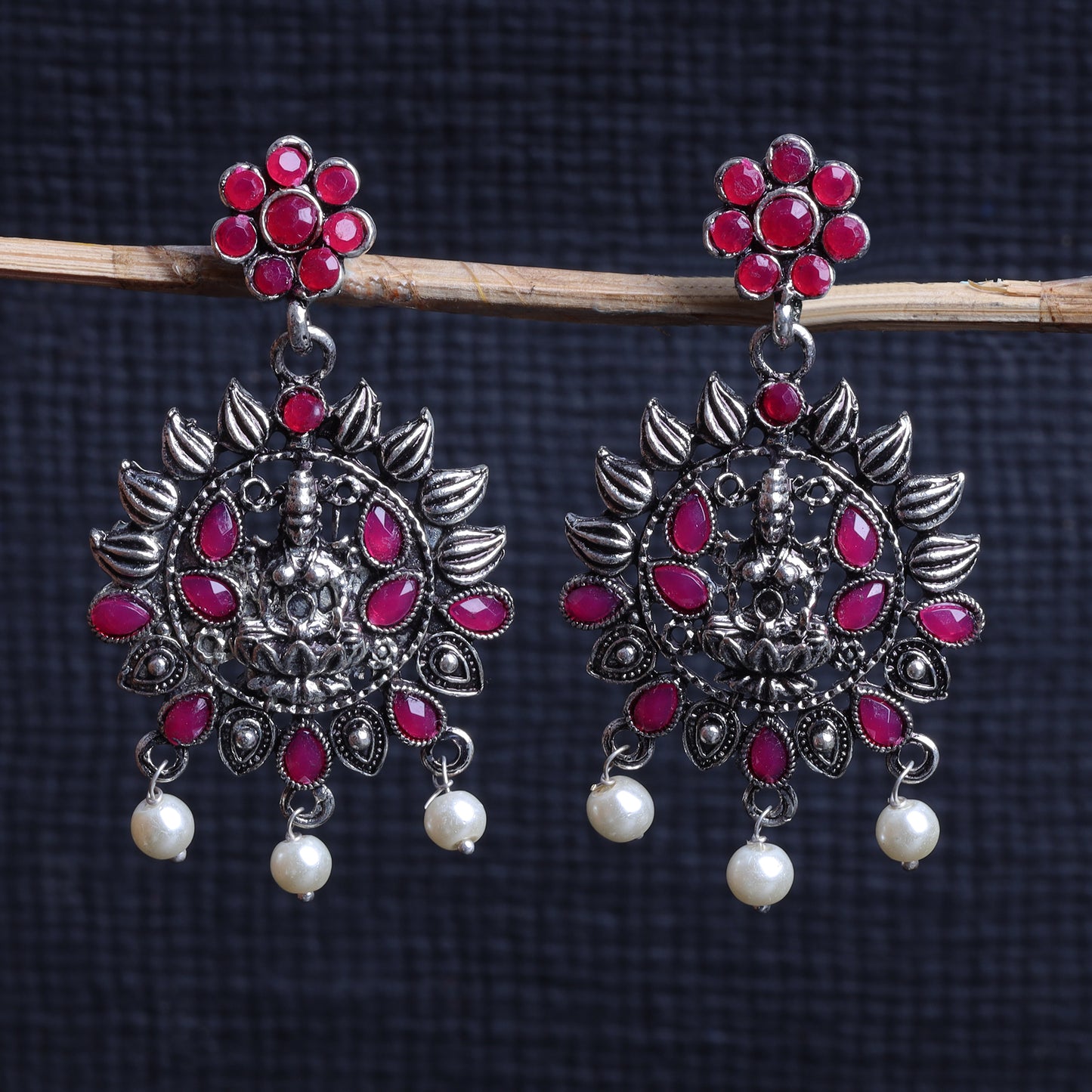 Dhan Laxmi dangler earring (Red)