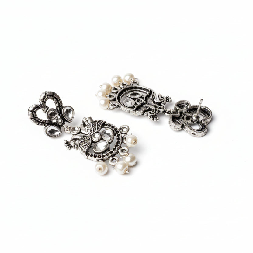 Neelkanth Dangler earrings (White)
