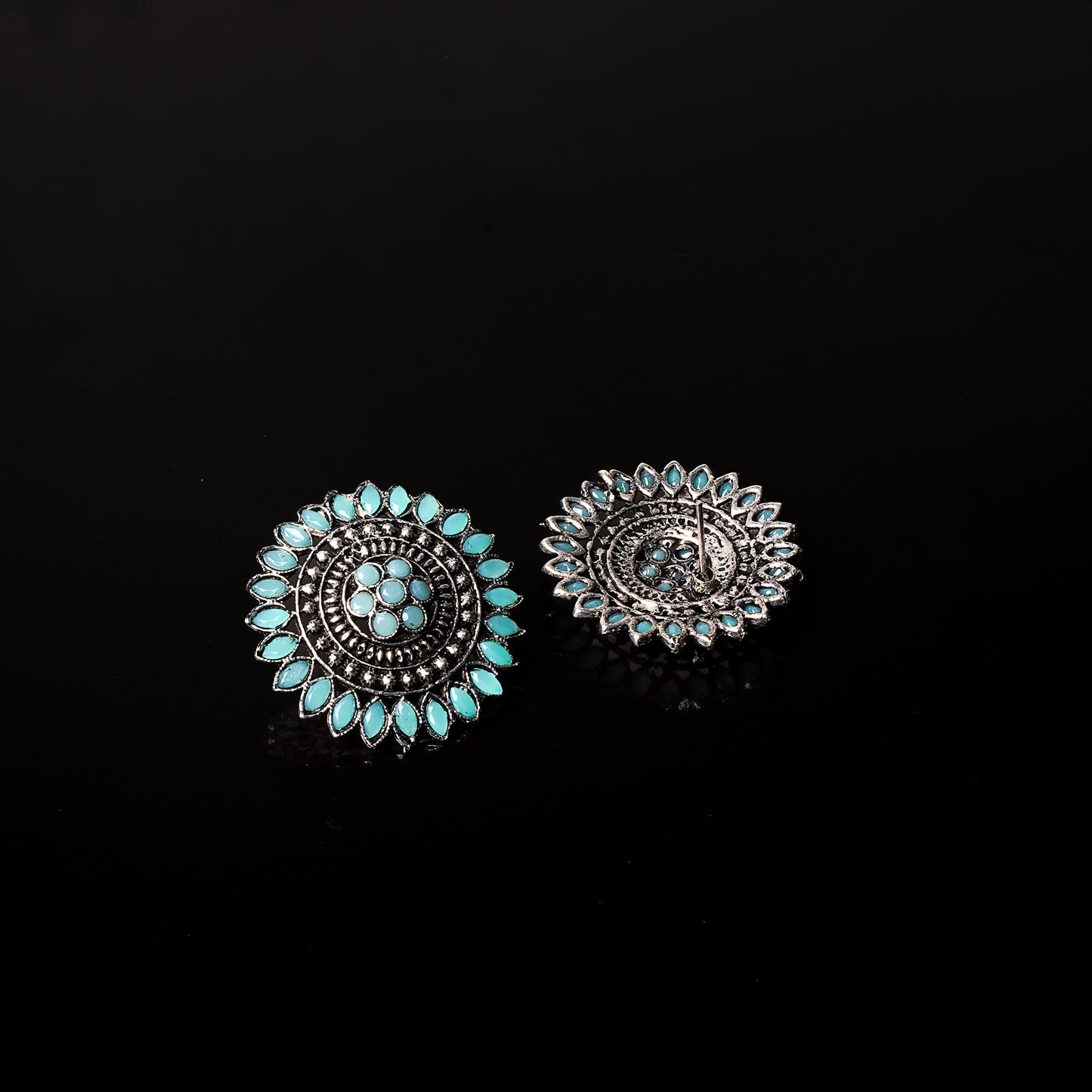 Traditional twish stud earring (Mint)
