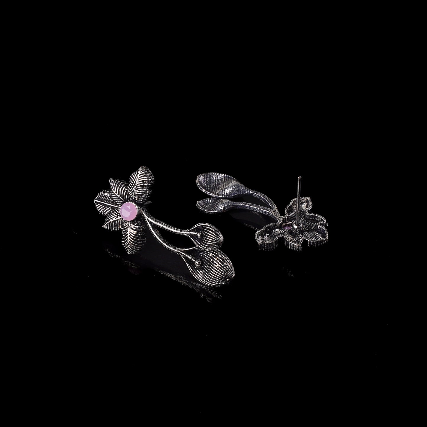 Bud Flower oxidized stud earrings (Baby Pink)