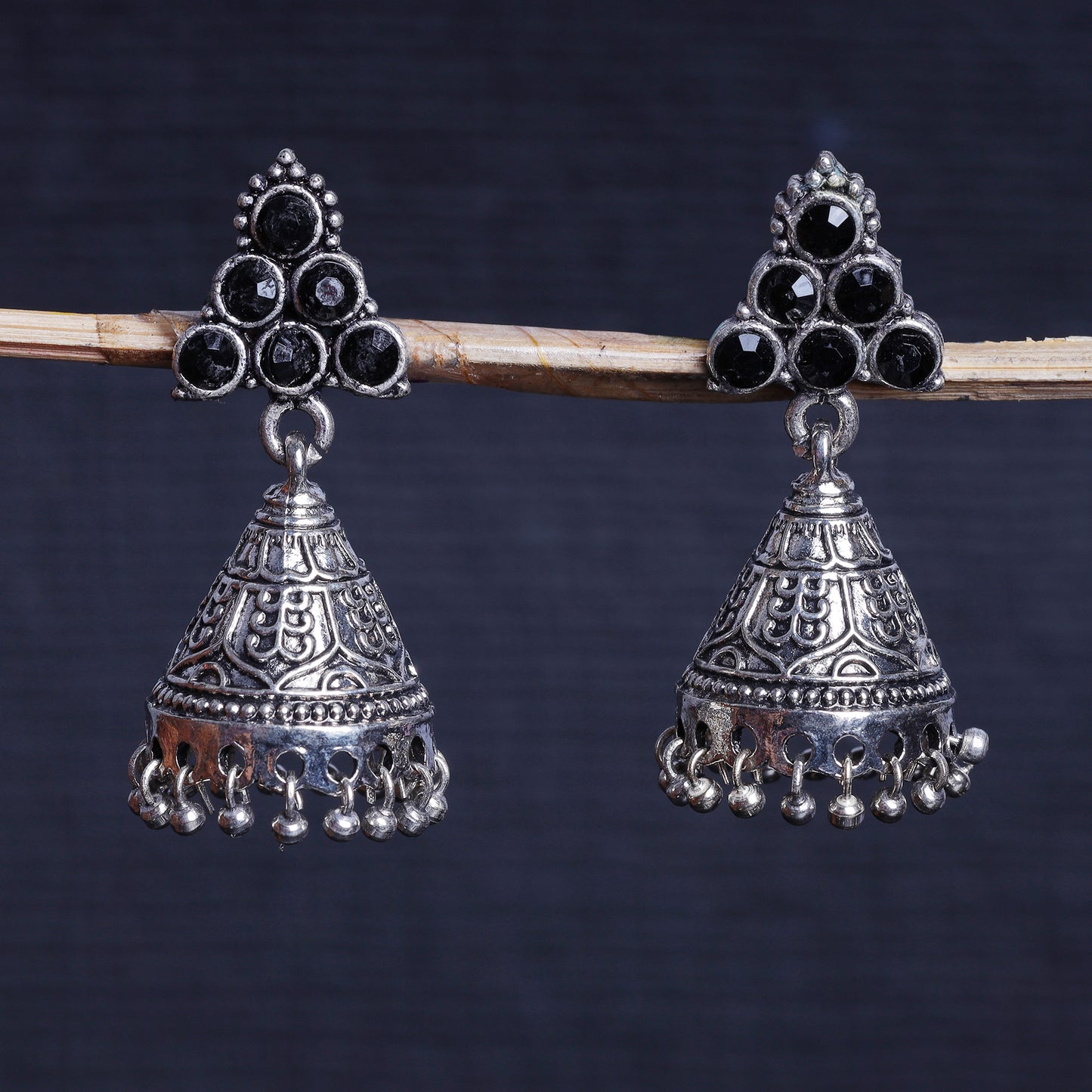 I-conical hanging Jhumki earrings (Black)