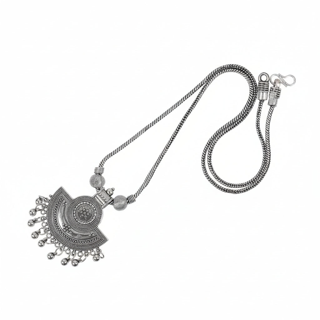 Half moon oxidized chain neckpiece (Silver)