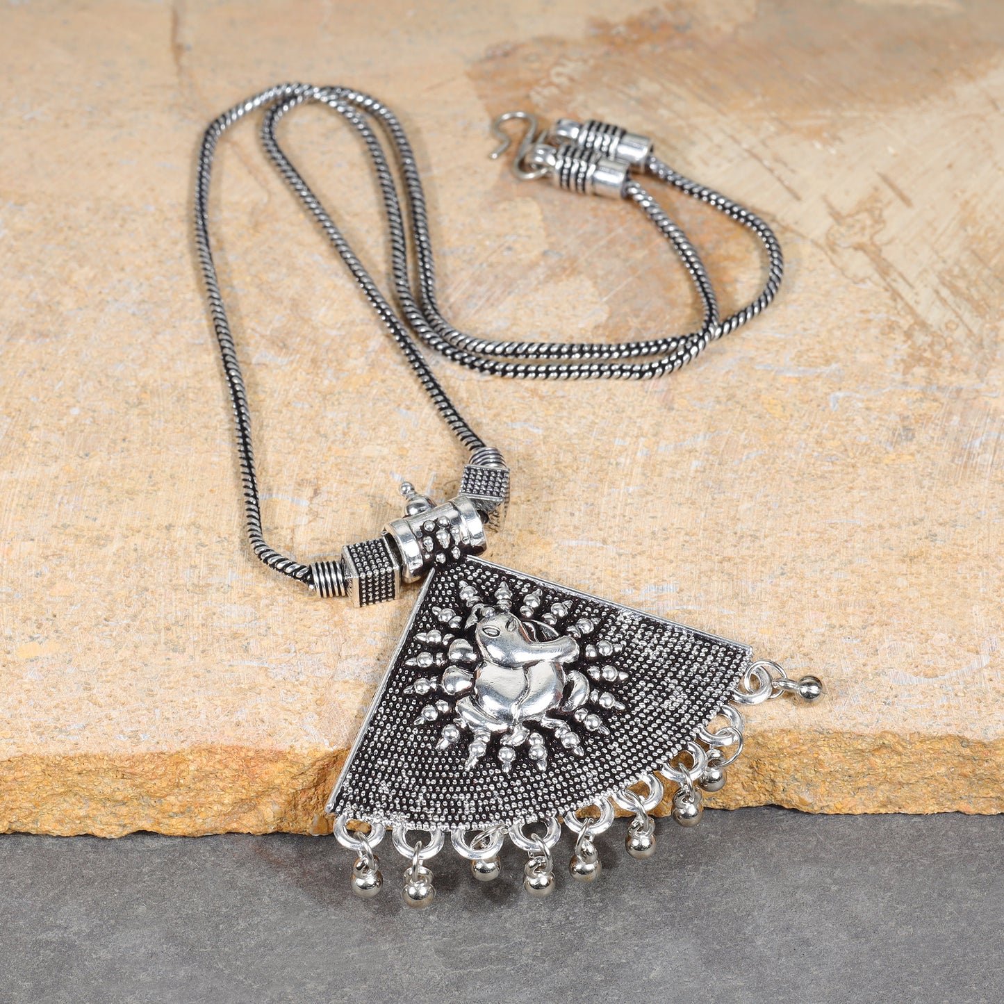 Ganpati icon oxidized chain neckpiece (Silver)