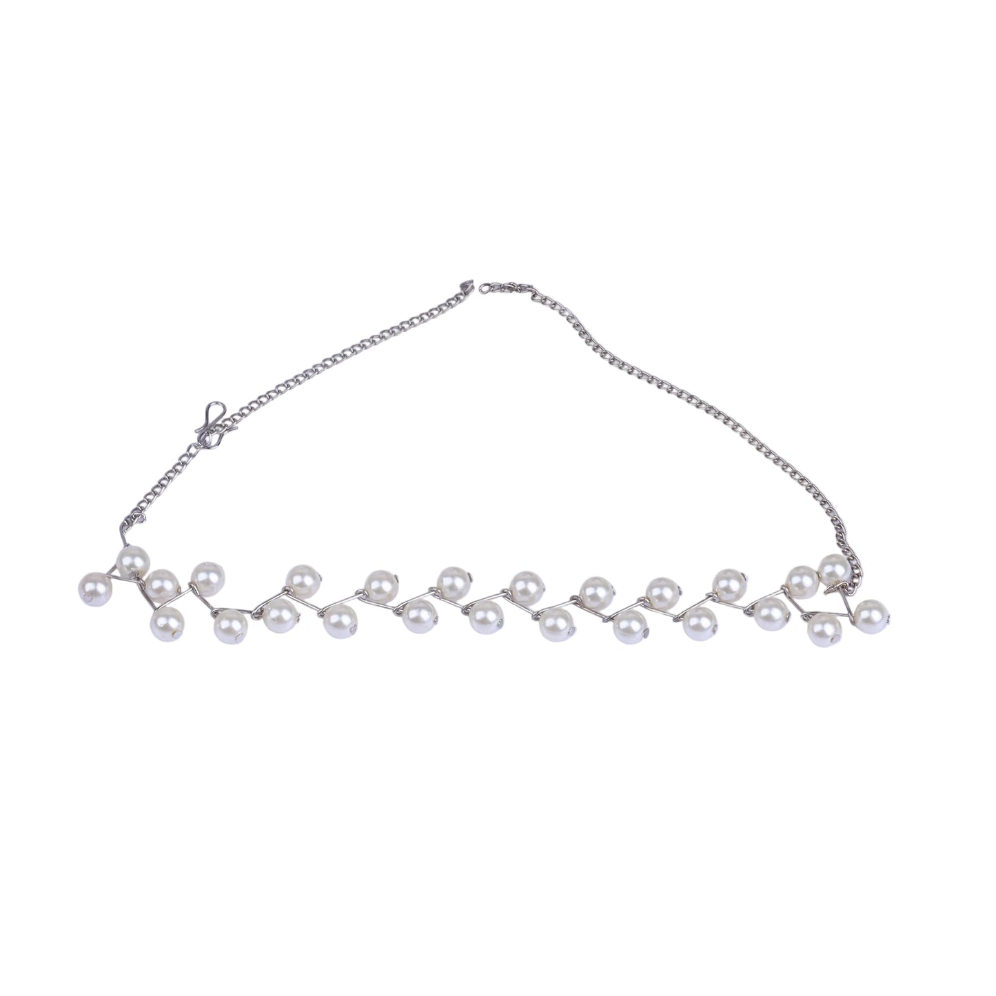 Delicate pearl choker neckpiece