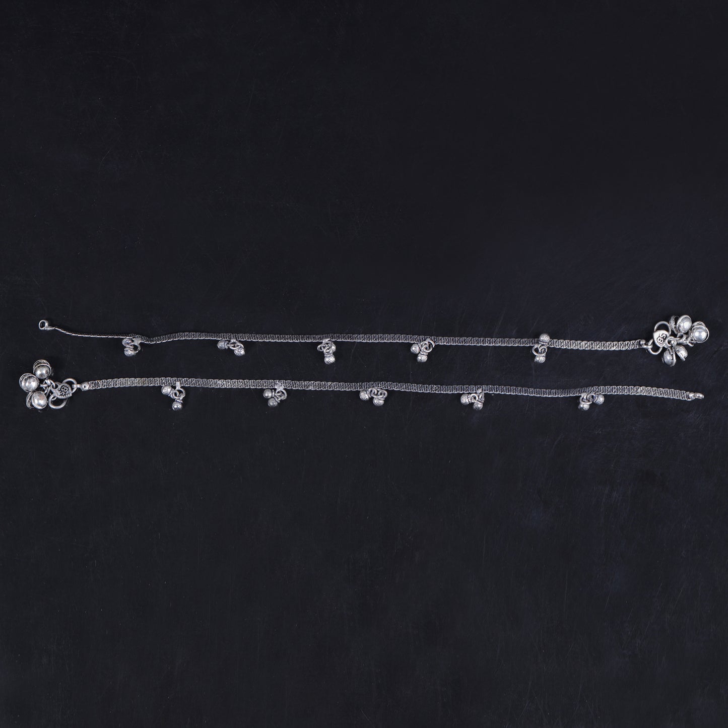 Oxidised Sleek Anklet