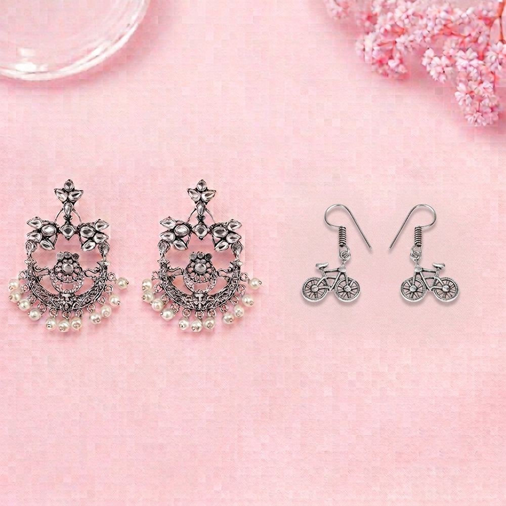 Carved Charm Dangler earrings (White) Cycle Charm Dangler earrings (Silver) Combo set