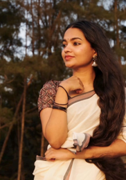 Charmbell jhumka earrings (Black)