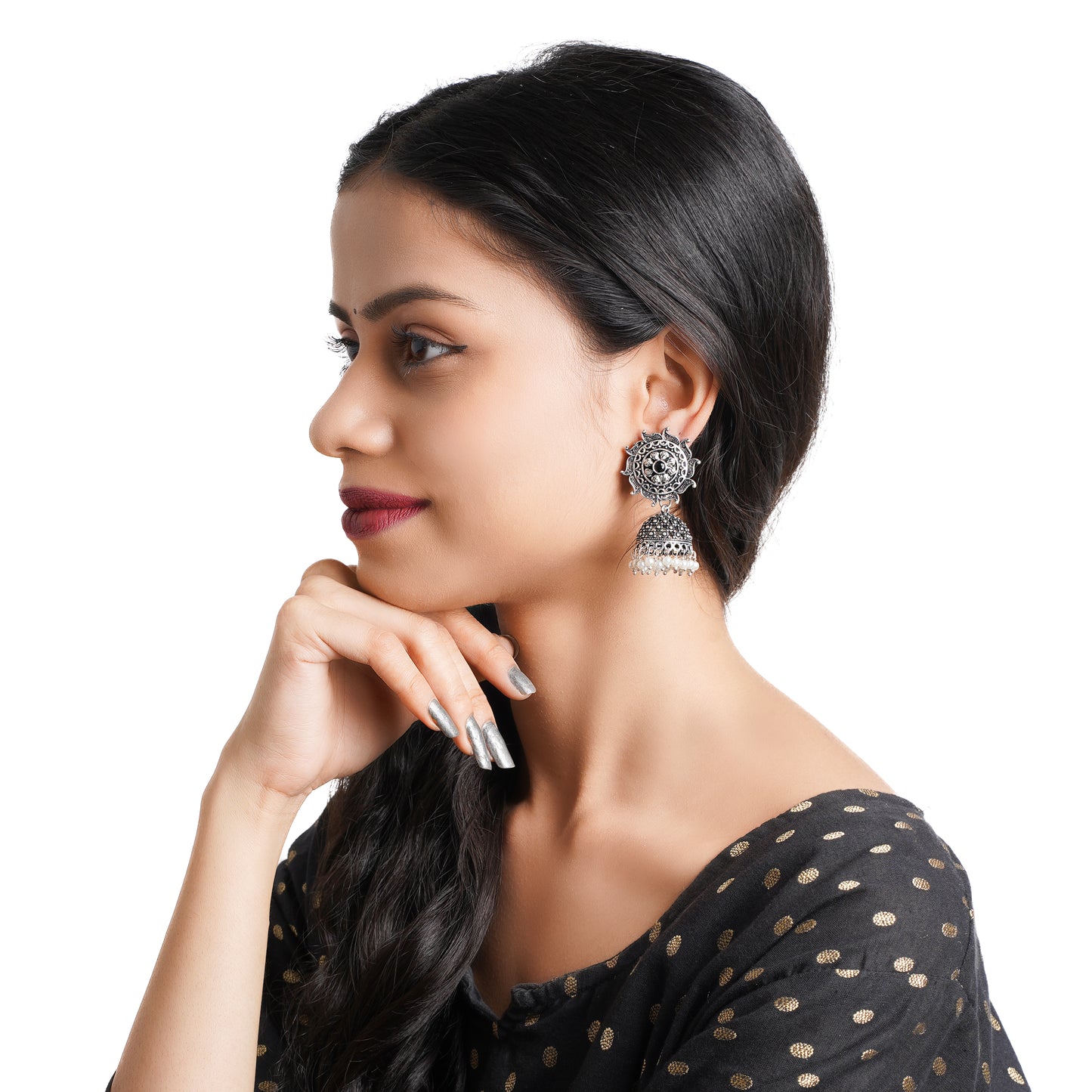 Sooraj radiance pearl jhumki earring (Black)