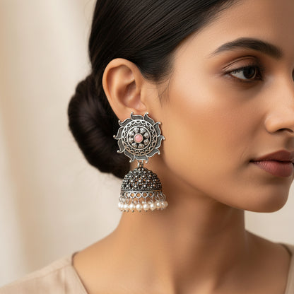 Sooraj radiance pearl jhumki earring (Baby Pink)