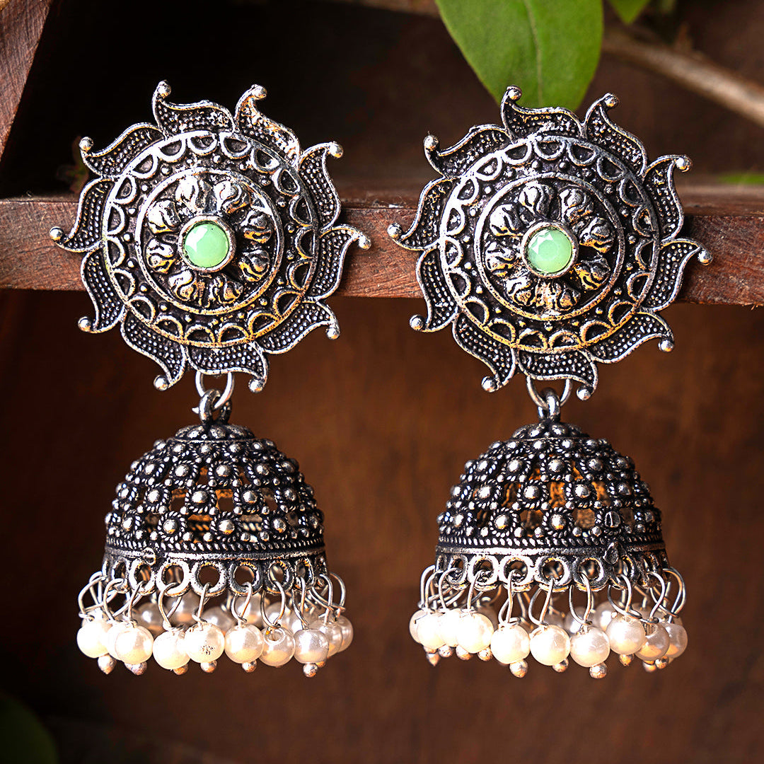 Sooraj radiance pearl jhumki earring (Pista)