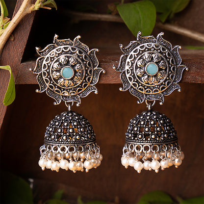 Sooraj radiance pearl jhumki earring (Mint)