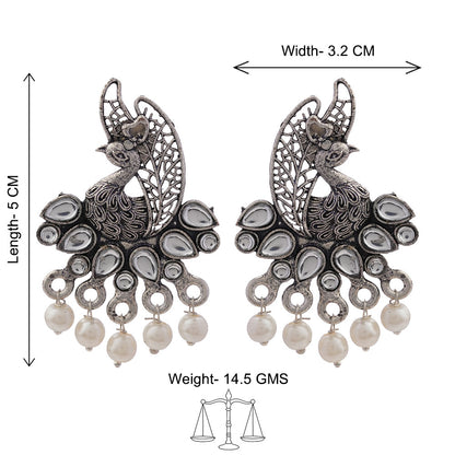 Peacock pearls studds earrings (White)