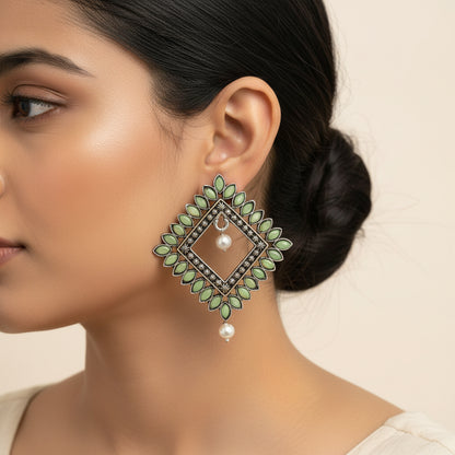 Sass Stone stud earrings (Pista)