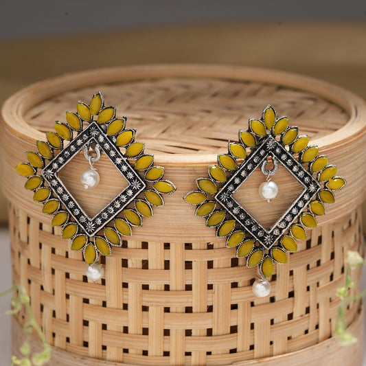 Sass Stone stud earrings (Yellow)