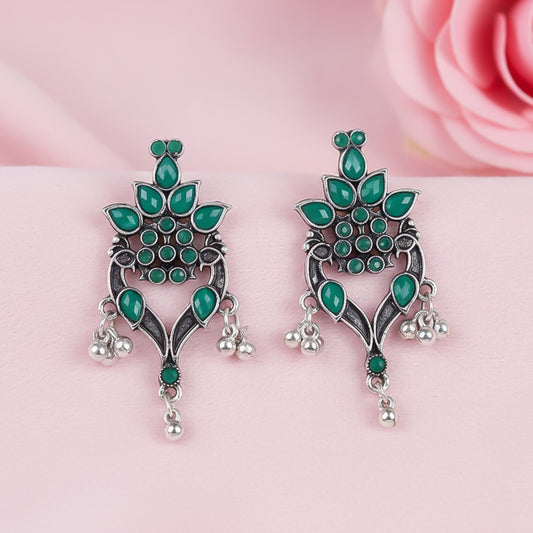 Tint and Twinkle  earrings (Green)