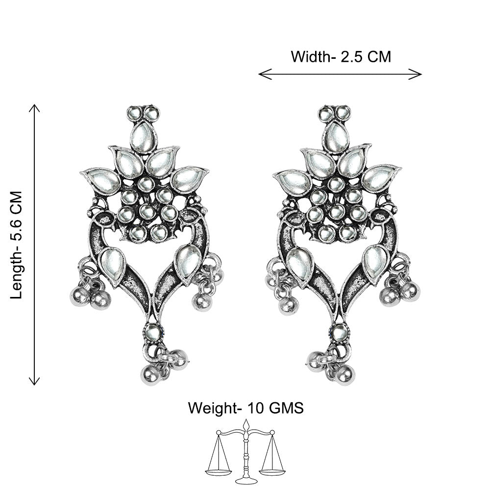 Tint and Twinkle  earrings (White)