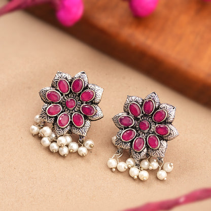 Jugni vibrant stud earrings (Red)