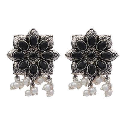 Jugni vibrant stud earrings (Black)