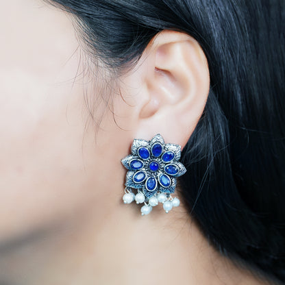 Jugni vibrant stud earrings (Blue) &Fine Shine stud earrings (Black) Combo set