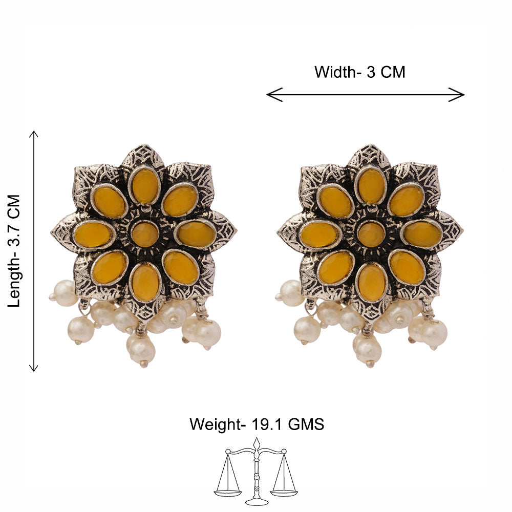 Jugni vibrant stud earrings (Yellow)
