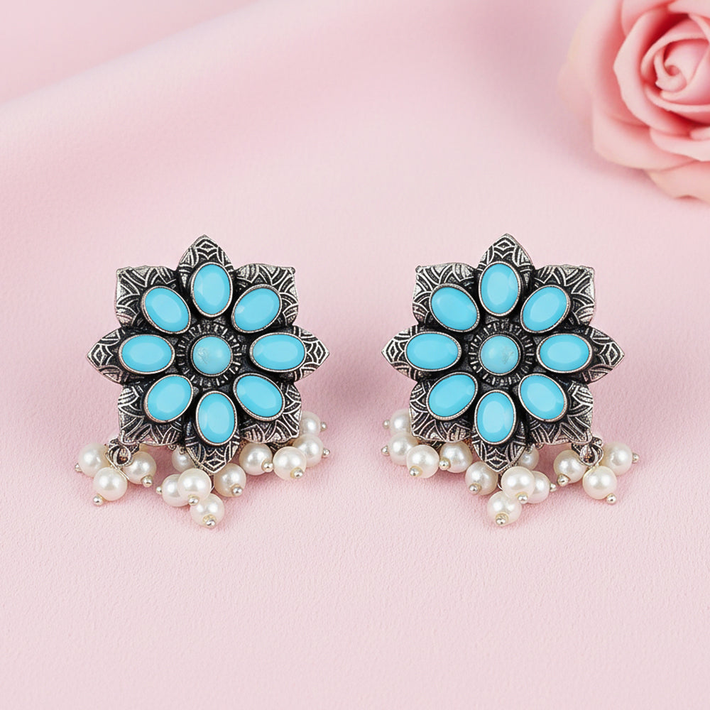 Jugni vibrant stud earrings (Sky Blue)