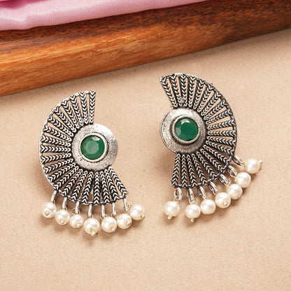 Bloom Arc pearl stud earring (Green)