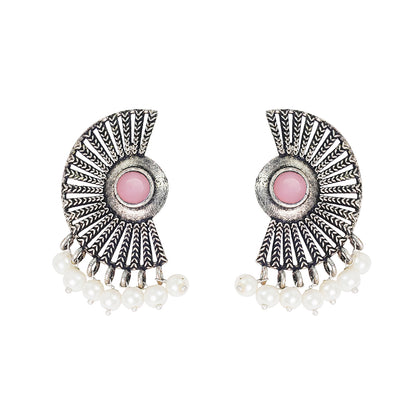 Bloom Arc pearl stud earring (Baby Pink)