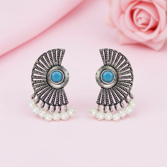 Bloom Arc pearl stud earring (Sky Blue)