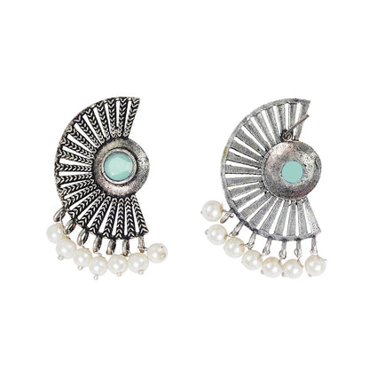 Bloom Arc pearl stud earring (Mint)