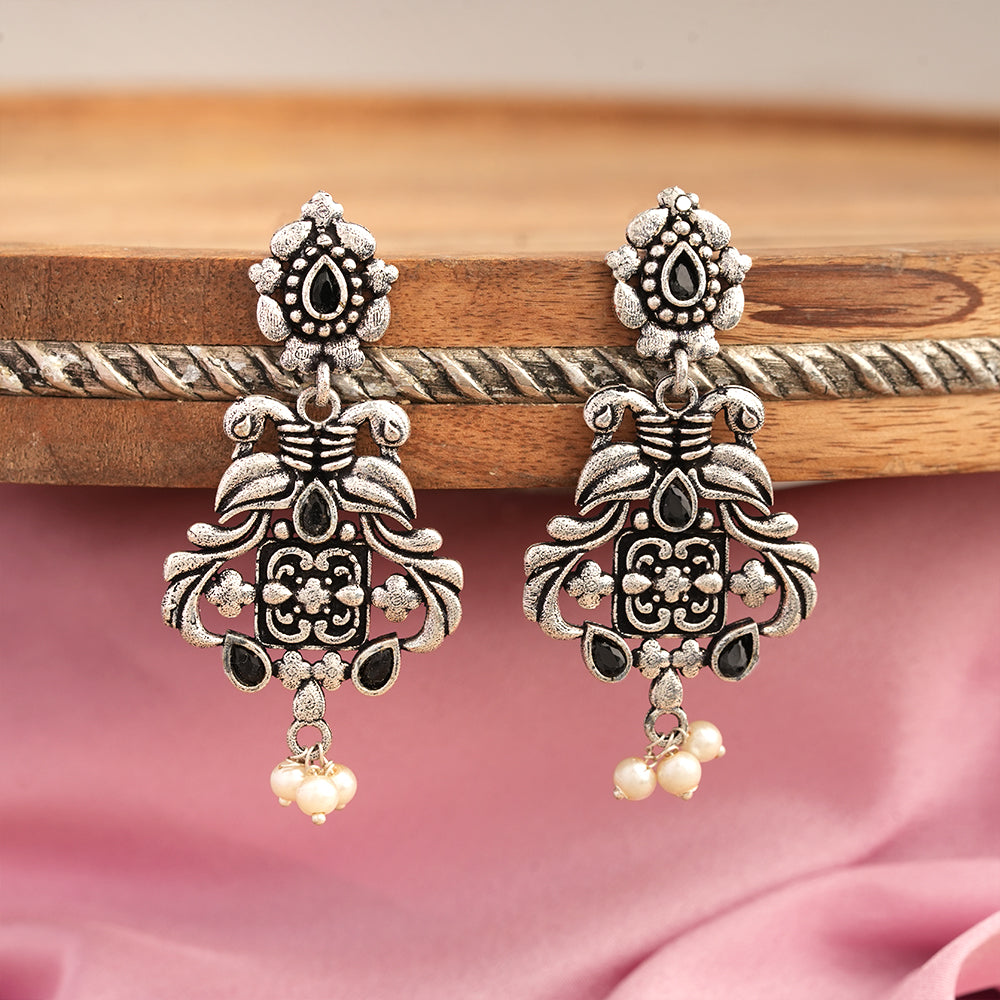 Feathered Grace dangler earrings (Black)