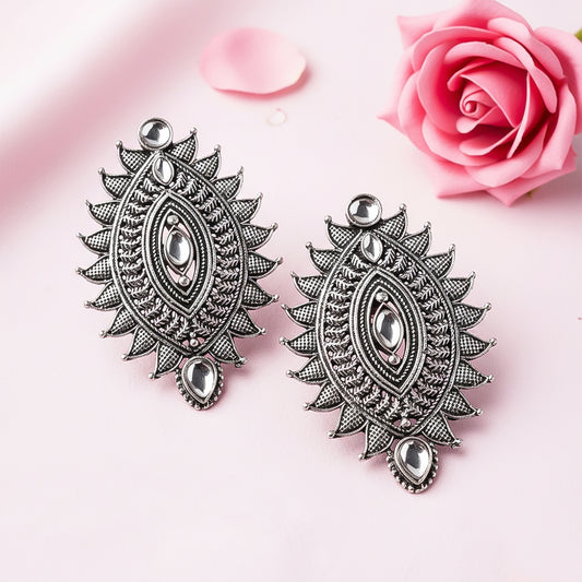 Oval drop stud earrings (White)