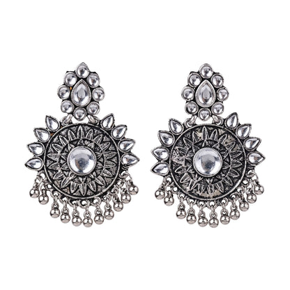 Timeless Royal dangler earring (White)